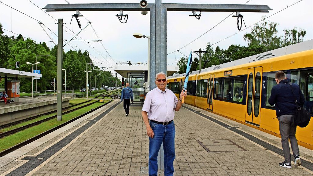 Fehlende Anzeigetafeln in Stuttgart-Heumaden: Planlos auf dem Bahnsteig