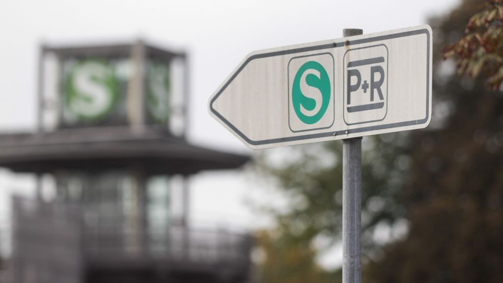 Auto-Diebstahl in Stuttgart: Diebe schlagen auf P+R-Parkplatz zu