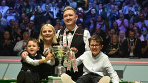 Snooker-WM in Sheffield: Kyren Wilson krönt sich mit dem Titel
