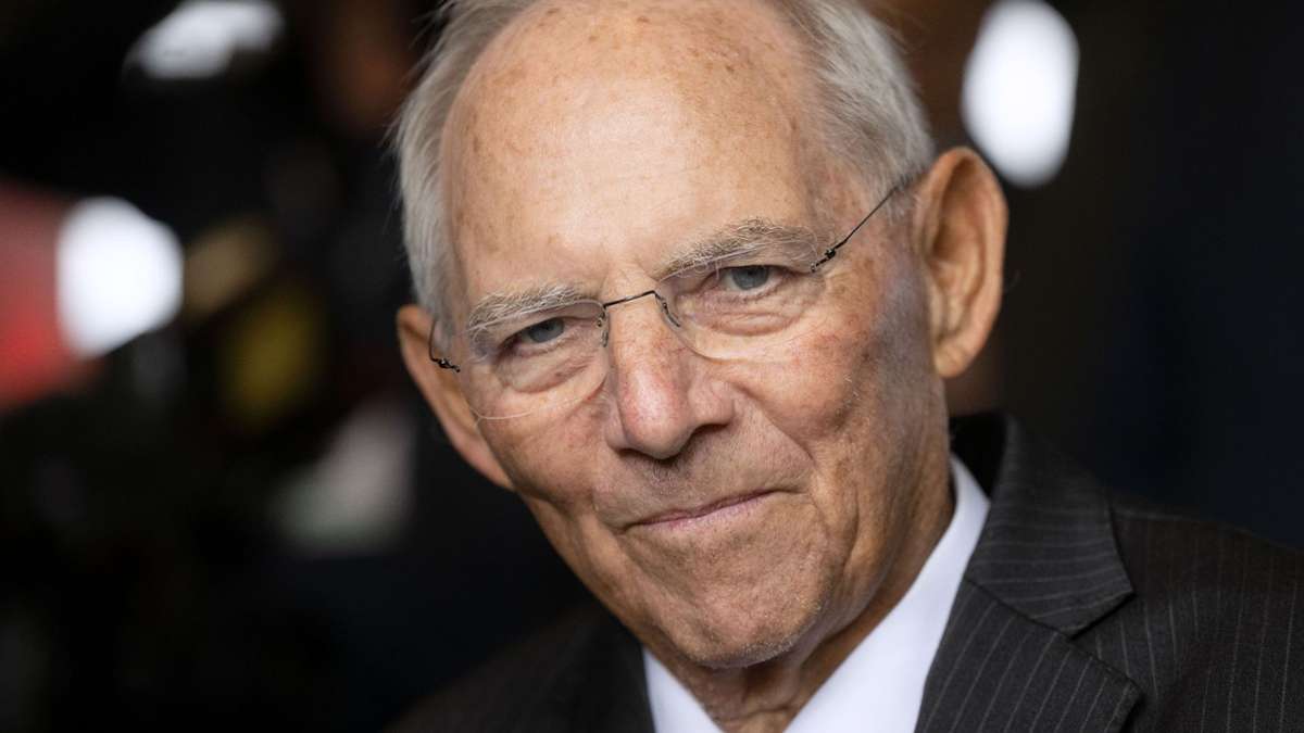 Verstorbener CDU-Politiker: Schäuble-Memoiren: Stoiber plante Putsch gegen Merkel