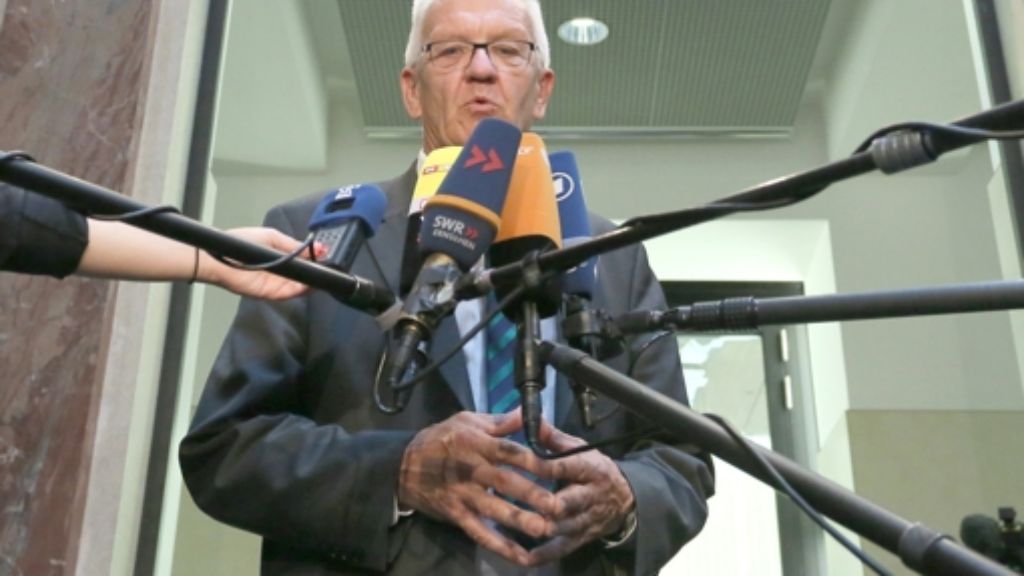 Umstrittenes Asylvotum: Kretschmann hält parteiinterne Kritik aus