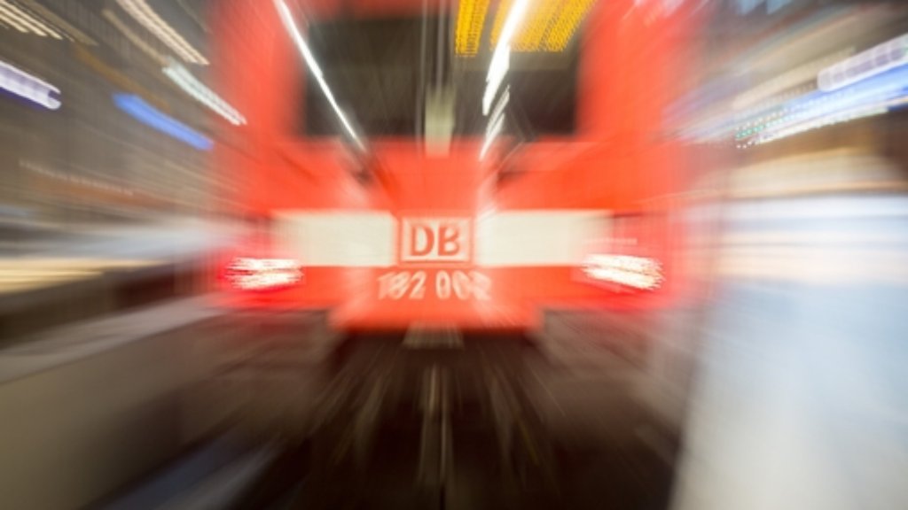 Bahnstrecke im Schwarzwald: Geröll blockiert Höllentalbahn
