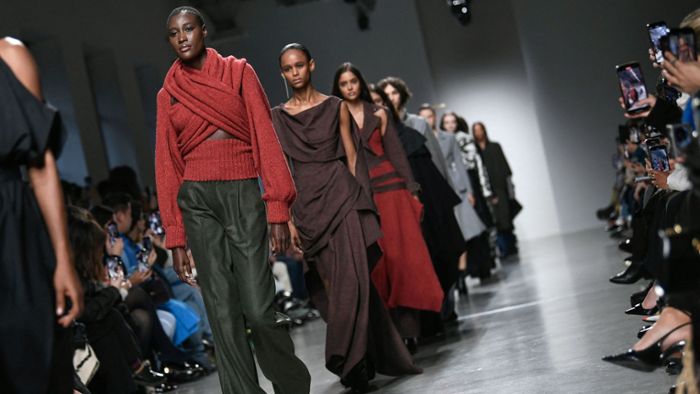 Haute-Couture auf der Pariser Fashion Week: Das sind die Looks im nächsten Winter