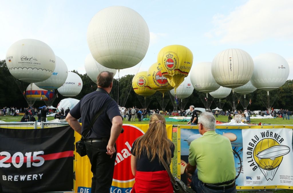 Das rund 200 000 Euro teure Ballonrennen lockt viele Schaulustige an.