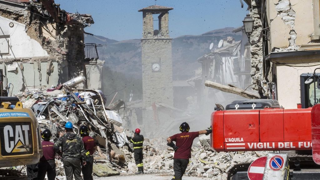 Nach Erdbeben in Italien: Streit um Trauerfeier für Erdbebenopfer