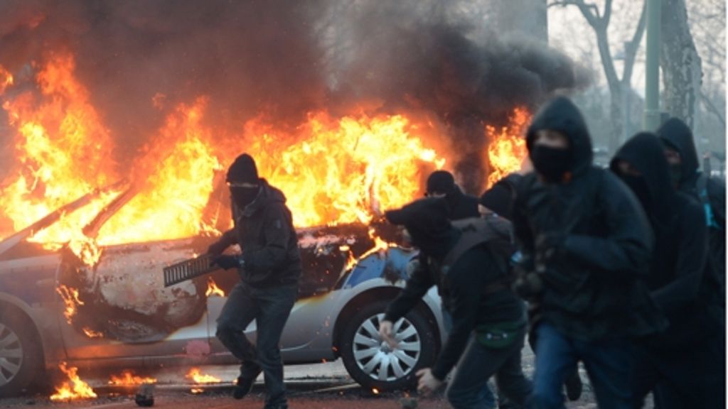 Blockupy in Frankfurt: Die Palette reicht von Revolution bis Reform