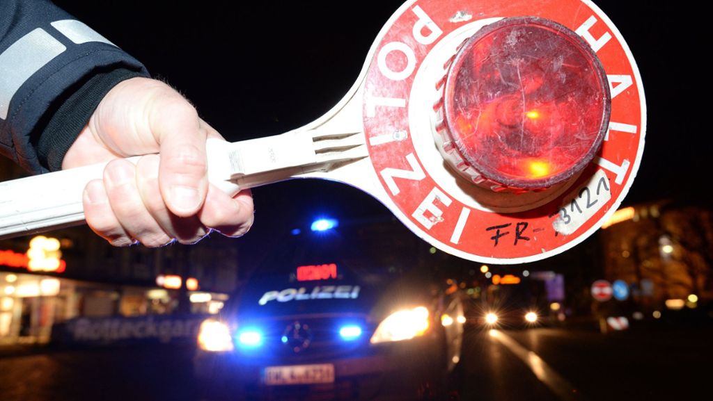 Irrfahrt durch Besigheim: Polizei findet betrunkene Unfallfahrerin in ihrem Bett