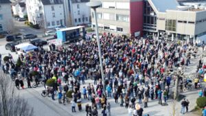 600 Menschen gehen gegen Lea auf die Straße