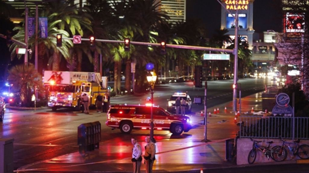 Fahrerin handelte offenbar mit Absicht: Auto fährt in Las Vegas in Fußgänger