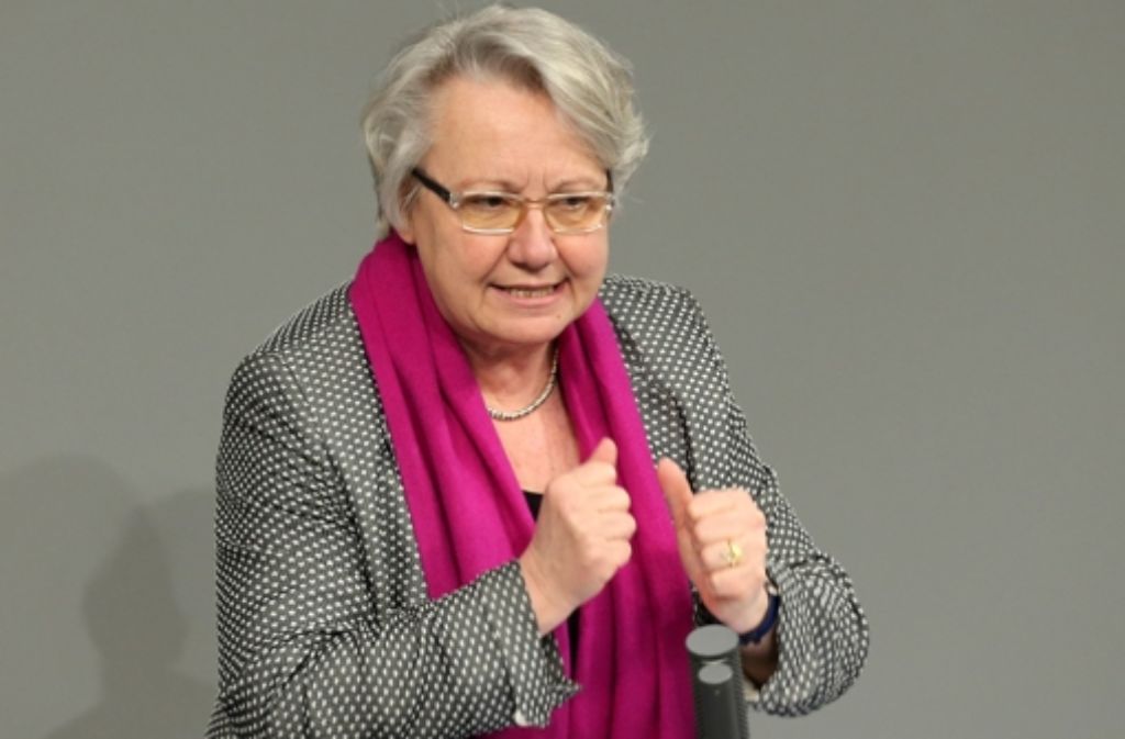 Annette Schavan (CDU) ist seit 2005 Bundesministerin für Bildung und Forschung. In der folgenden Fotostrecke zeigen wir die wichtigsten Stationen im Leben der CDU-Politikerin.
