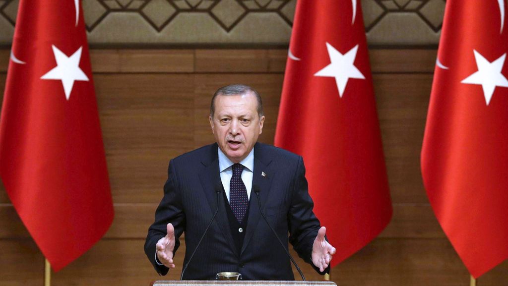 Türkischer Staatspräsident: Erdogan droht Europäern massiv und kritisiert Merkel erneut