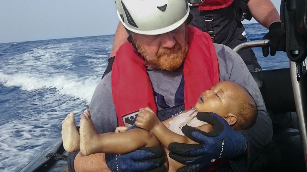 Flüchtlingskrise im Mittelmeer: Ein Bild erschüttert die Welt