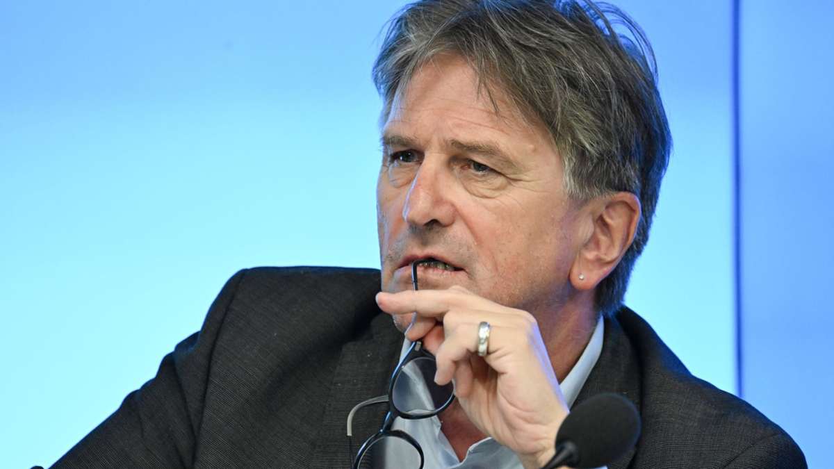 Baden-Württemberg: Gesundheitsminister Lucha äußert sich zum Medikamentenmangel