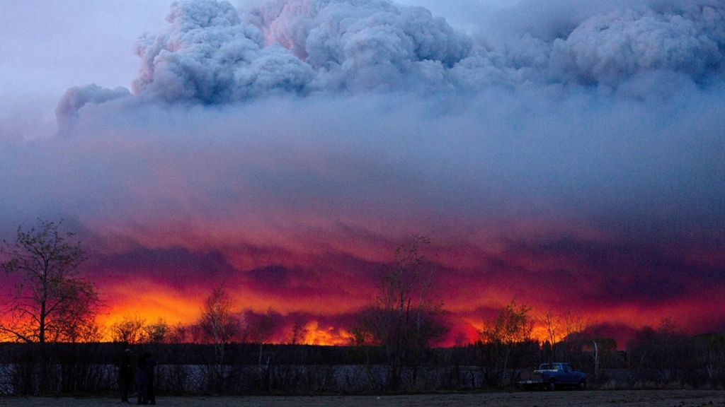 Waldbrände in Kanada: Alberta erklärt Notstand vor Ölstadt