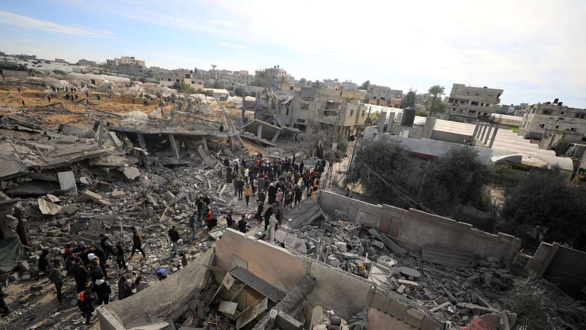 „Le Monde“: Israel beantwortet Kriegsverbrechen mit Kriegsverbrechen