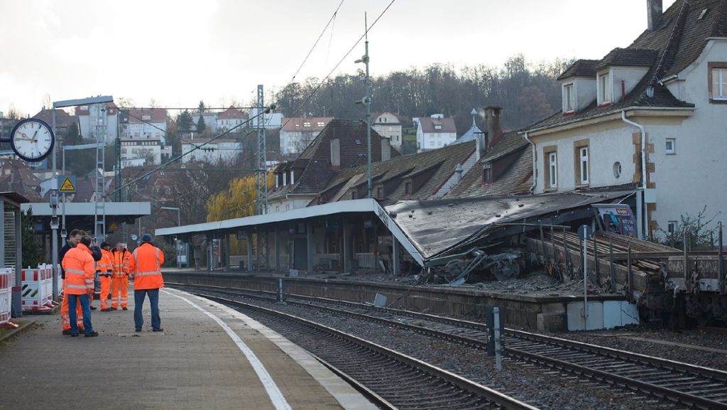 Pendler-Ärger in Stuttgart: Waggon-Unfall in Feuerbach: Die Reaktionen im Netz
