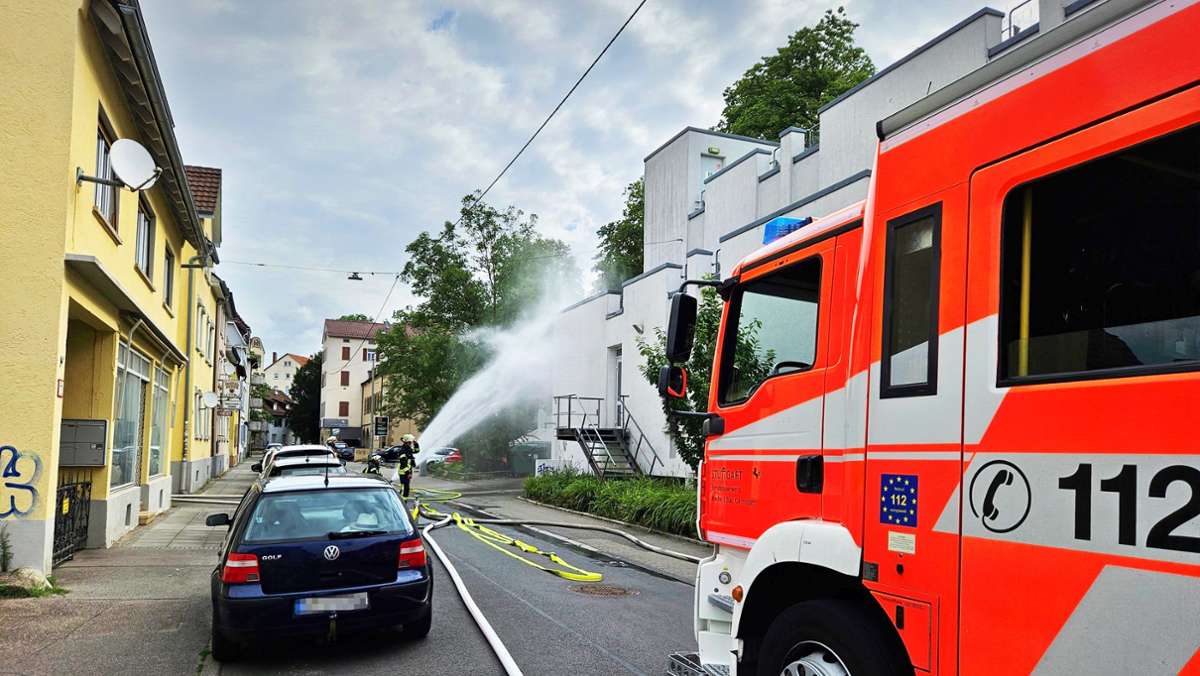 Feuerwehreinsatz in Stuttgart: Chlorgas-Alarm im Mineralbad Cannstatt