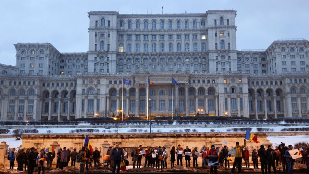 Nach Massenprotesten in Rumänien: Regierung rudert bei Korruptionsdekret zurück