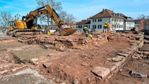 Nach Kostensteigerung bei archäologischen Untersuchungen: Baubürgermeisterin wirbt für Schlossberg-Grabungen