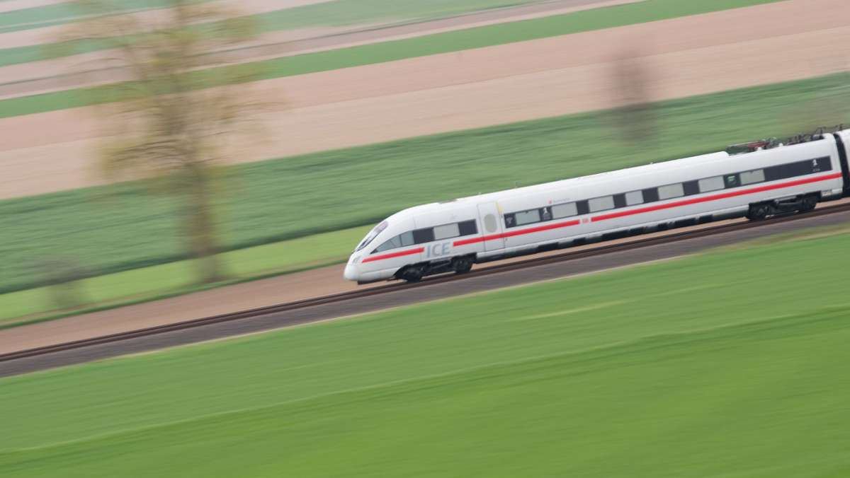 Beliebte Touristenstrecke: ICE fährt erstmals mit Passagieren auf der Schwarzwaldbahn