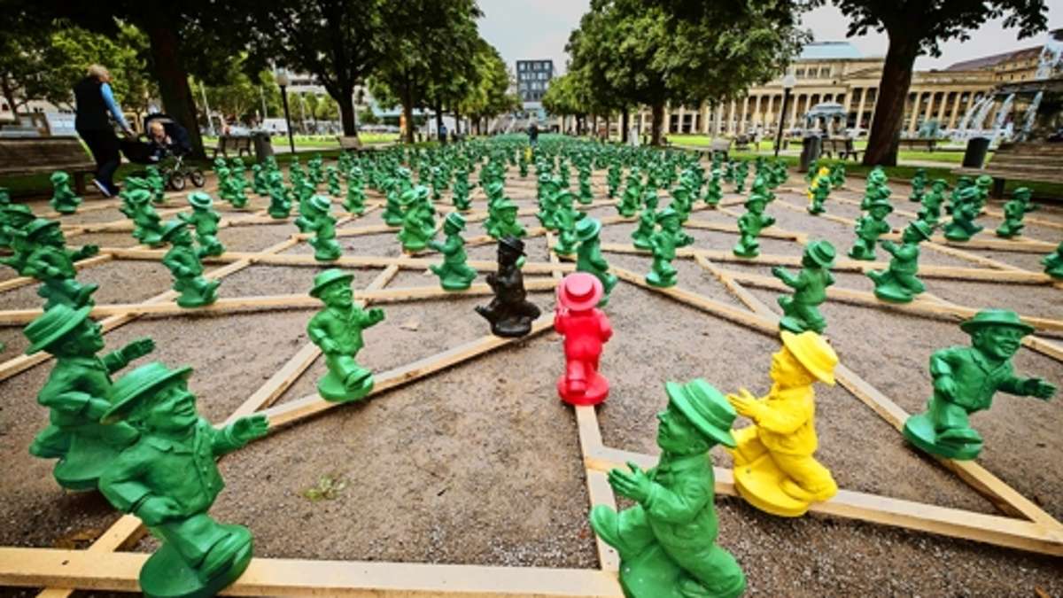 Kunstinstallation in Stuttgart: Einheitsmännchen erobern den Schlossplatz
