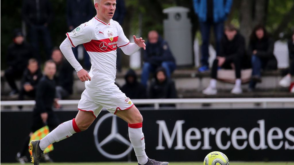 VfB-Jugendspieler sorgt für Aufsehen: Das ist das Traumtor von Per Lockl