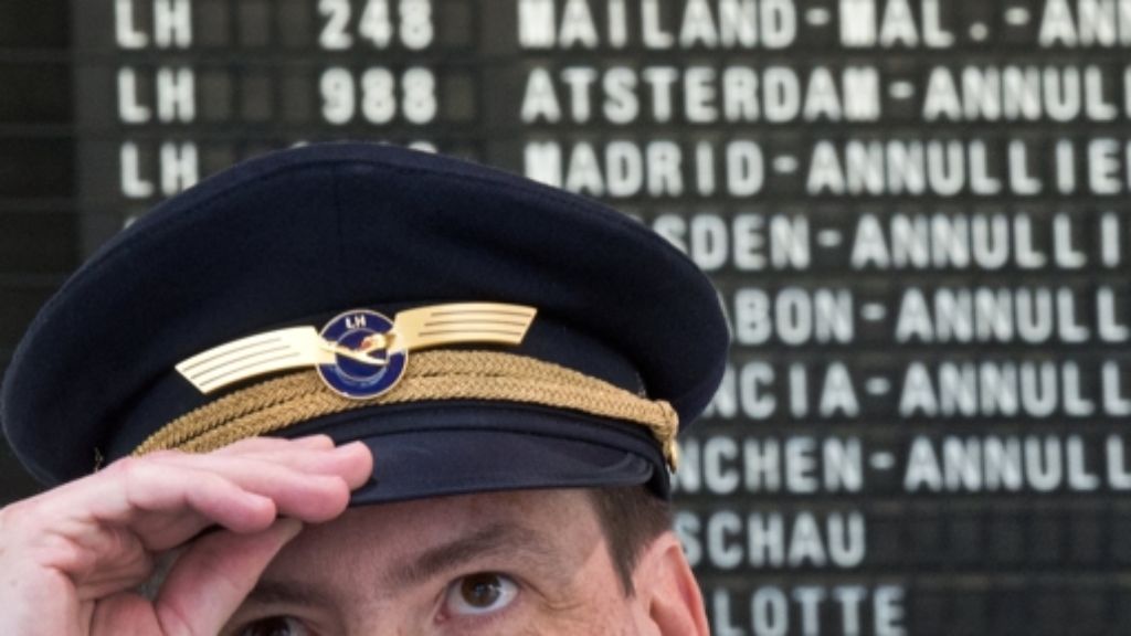 Lufthansa: Piloten kündigen neue Streiks an