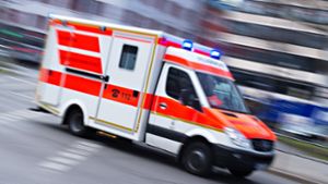 Unfall in Plochingen: Radfahrer nach Sturz schwer verletzt