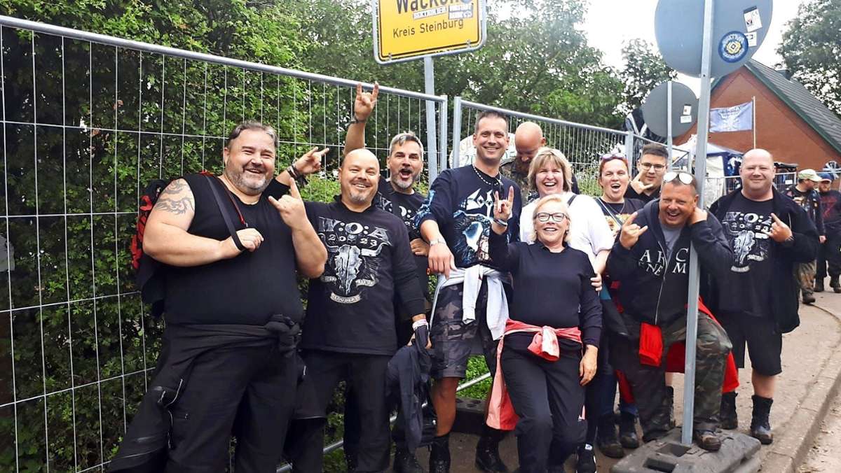 Deizisauer Gruppe auf Heavy-Metal-Festival: Wacken-Besuch gleicht  einer Wattwanderung