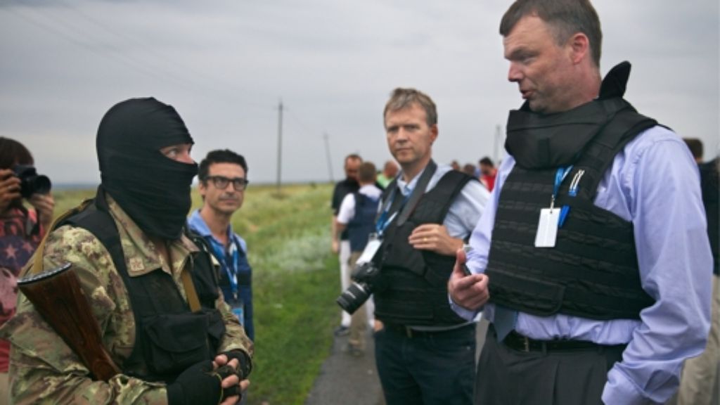 Flugzeugabsturz in der Ukraine: Separatisten behindern die Arbeit