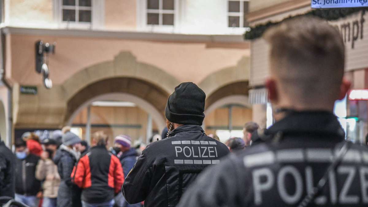 Baden-Württemberg: Grüne fordern Verfassungscheck für angehende Polizisten