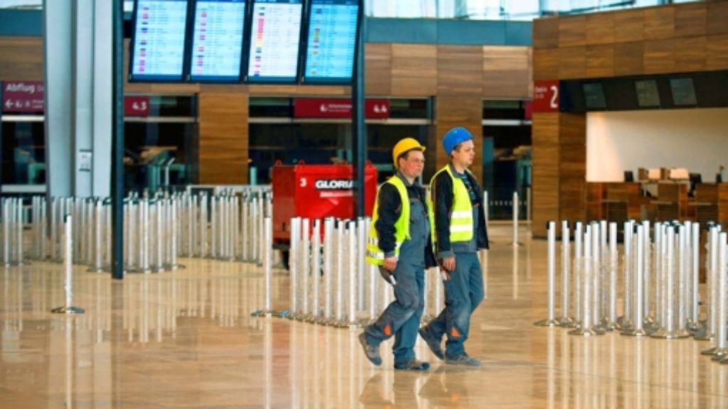 Flughafen Berlin-Brandenburg: Eröffnungstermin wackelt schon wieder
