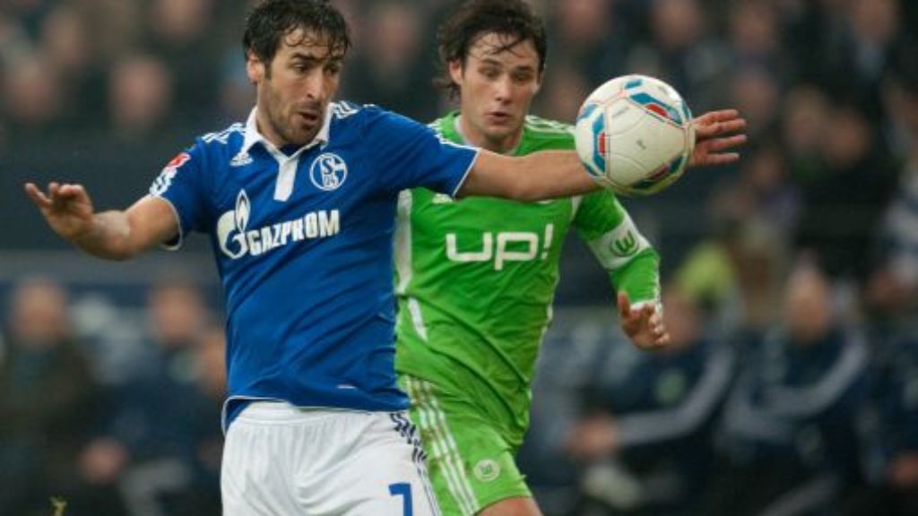 Fußball-Bundesliga: Schalke schlägt Wolfsburg 4:0