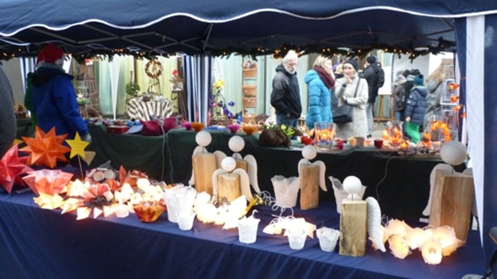Familienweihnachtsmarkt in Bad Cannstatt: Viele Stände und Aktionen