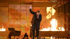 Eurovision Song Contest 2024: Isaak gibt dem ESC Feuer und überzeugt mit starker Stimme