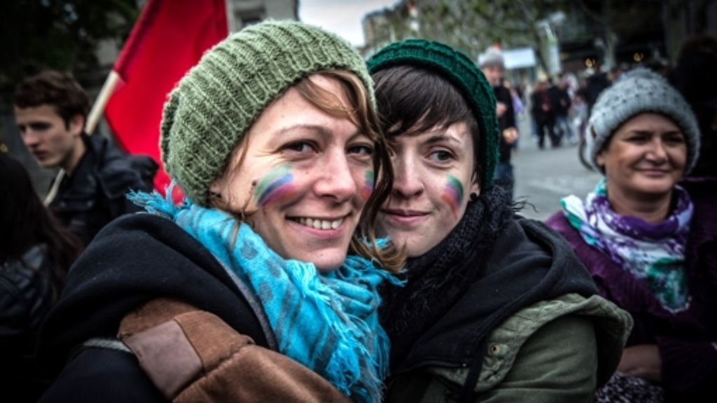 Bildungsplan-Demo in Stuttgart: Befürworter demonstrieren für sexuelle Vielfalt