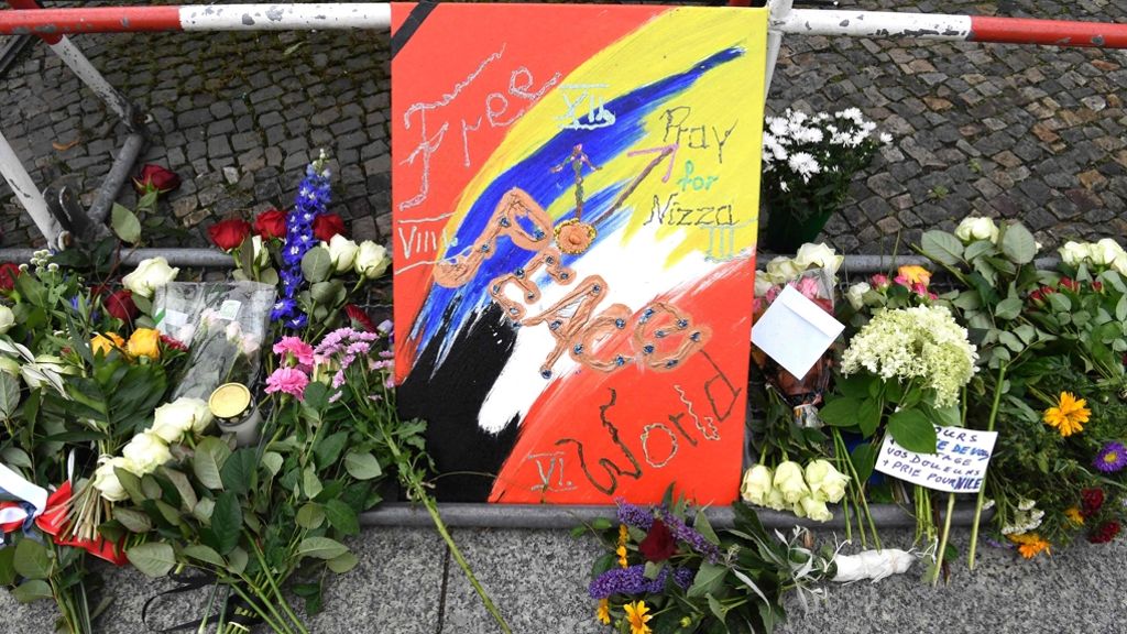 Terroranschlag in Nizza: Berliner  trauern mit den Opfern von Nizza
