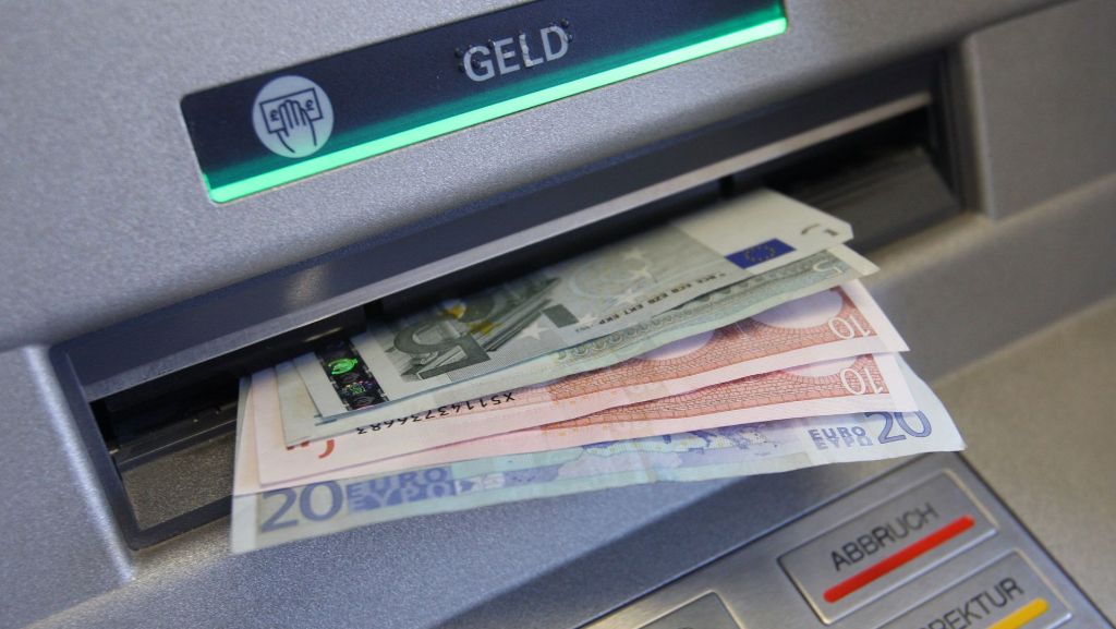 Girokonto: Kritik am Gebührendschungel der Banken