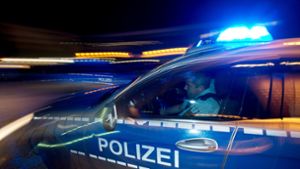 Brandstiftung in Nürtingen: Brandsatz gegen Gebäude geworfen