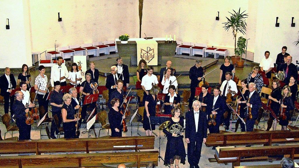 Stuttgart-Rot: Klassisches Konzert mit einem Orgelsolo