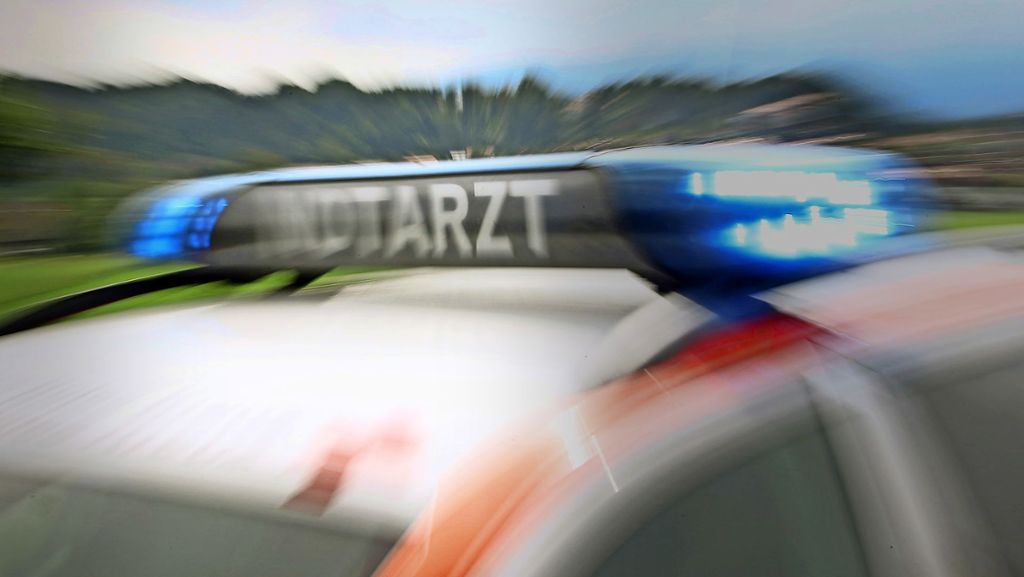 Bahnhof Stuttgart-Feuerbach: Mann stirbt nach Sturz aus fünf Meter Höhe