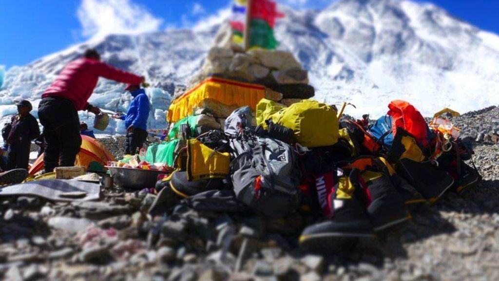 Serie Gipfeltraum: Ein Blinder auf dem Mount Everest: Sonniger Tag auf dem höchsten Berg der Welt