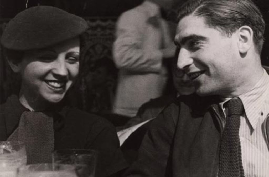 Fred Stein: "Gerda Taro und Robert Capa", Paris 1935, Gelatinesilberabzug