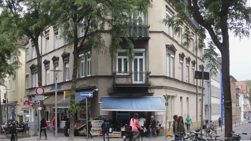 Schlägereien in Ludwigsburg: Junge Männer prügeln aufeinander ein