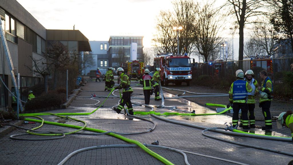 Großbrand in Bietigheim-Bissingen: Eine Serie von Bränden hält Feuerwehr in Atem