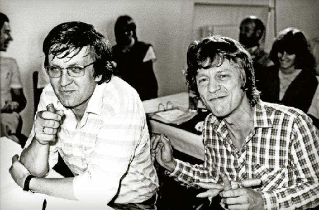 Den Kommunismus hinter sich: Winfried Kretschmann (links neben Wolf-Dieter Hasenclever) 1983 bei den Grünen