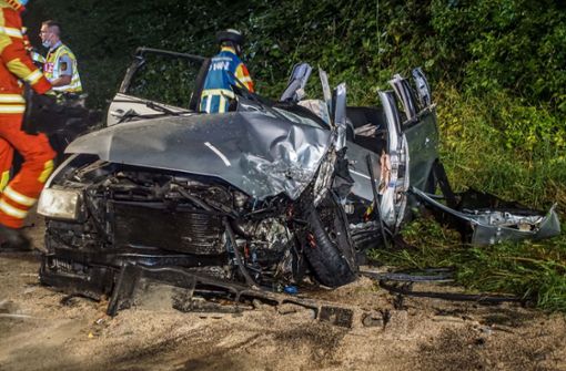 Leonberg: Frontalzusammenstoß in Leonberg - Drei Verletzte - Vimarsana News