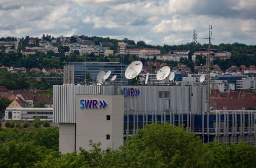 Wahl-Endspurt in Baden-Württemberg: Spitzenpolitiker liefern sich Schlagabtausch im SWR - Vimarsana News