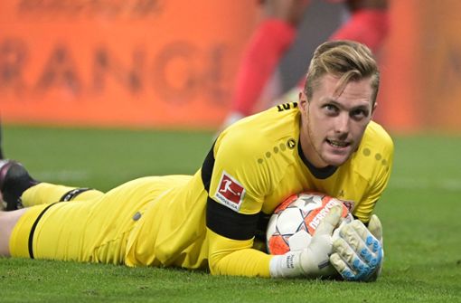 Florian Müller vom VfB Stuttgart: Vier Gegentore und doch der beste Mann - Vimarsana News
