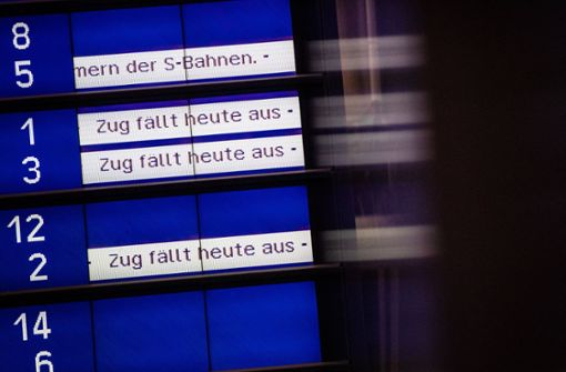 Streik bei der Deutschen Bahn: Lokführer kündigen Streik im Personenverkehr ab Montag an - Vimarsana News